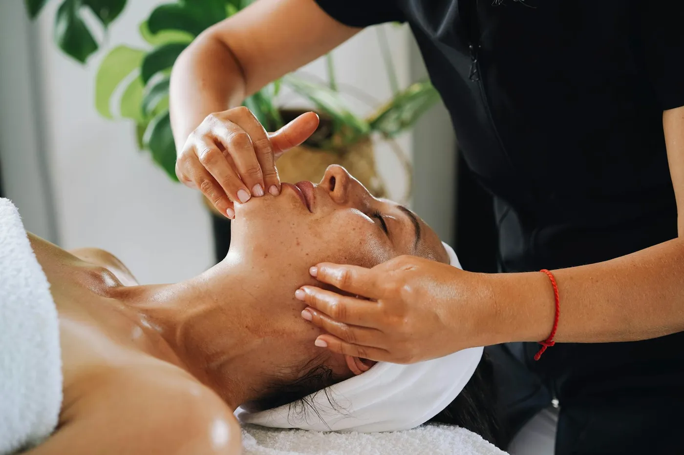 Masaje facial relajante en Bombonela Xalapa